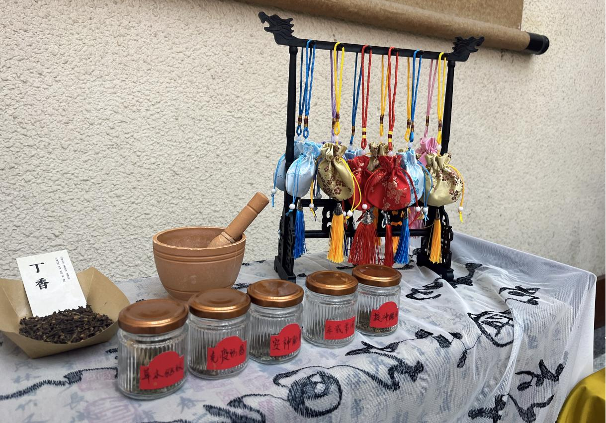 图片1.png 图片1.png